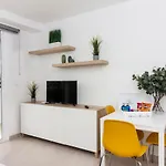 Homeforguest Modern And Recently Renovated In Arona
